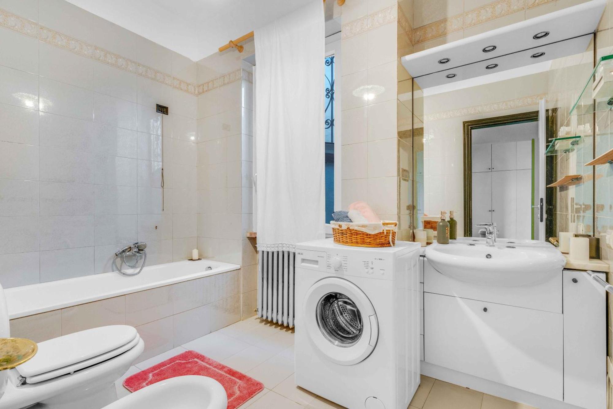 Ampia Dimora A Salo Con Parcheggio E Giardino Apartamento Exterior foto