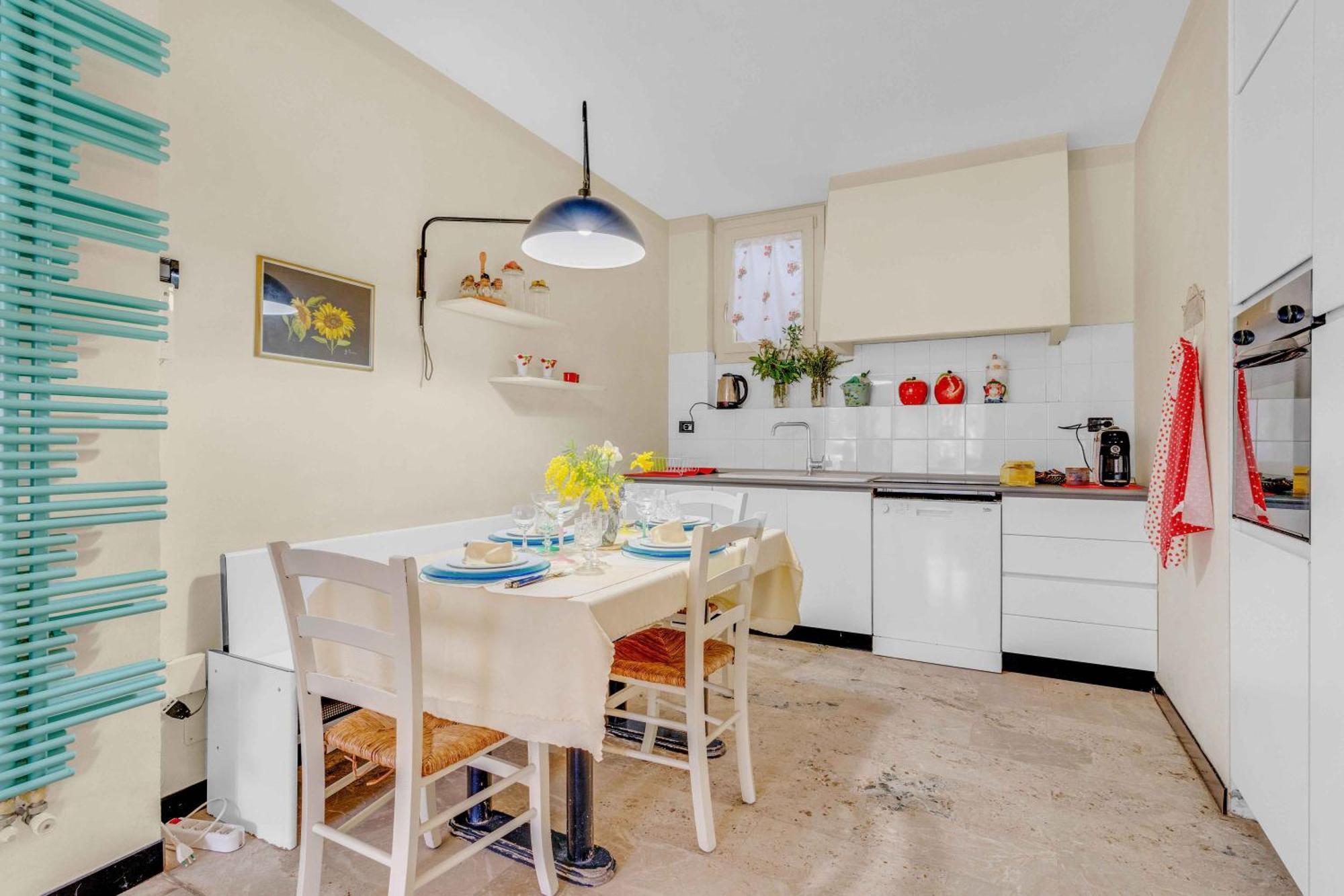 Ampia Dimora A Salo Con Parcheggio E Giardino Apartamento Exterior foto
