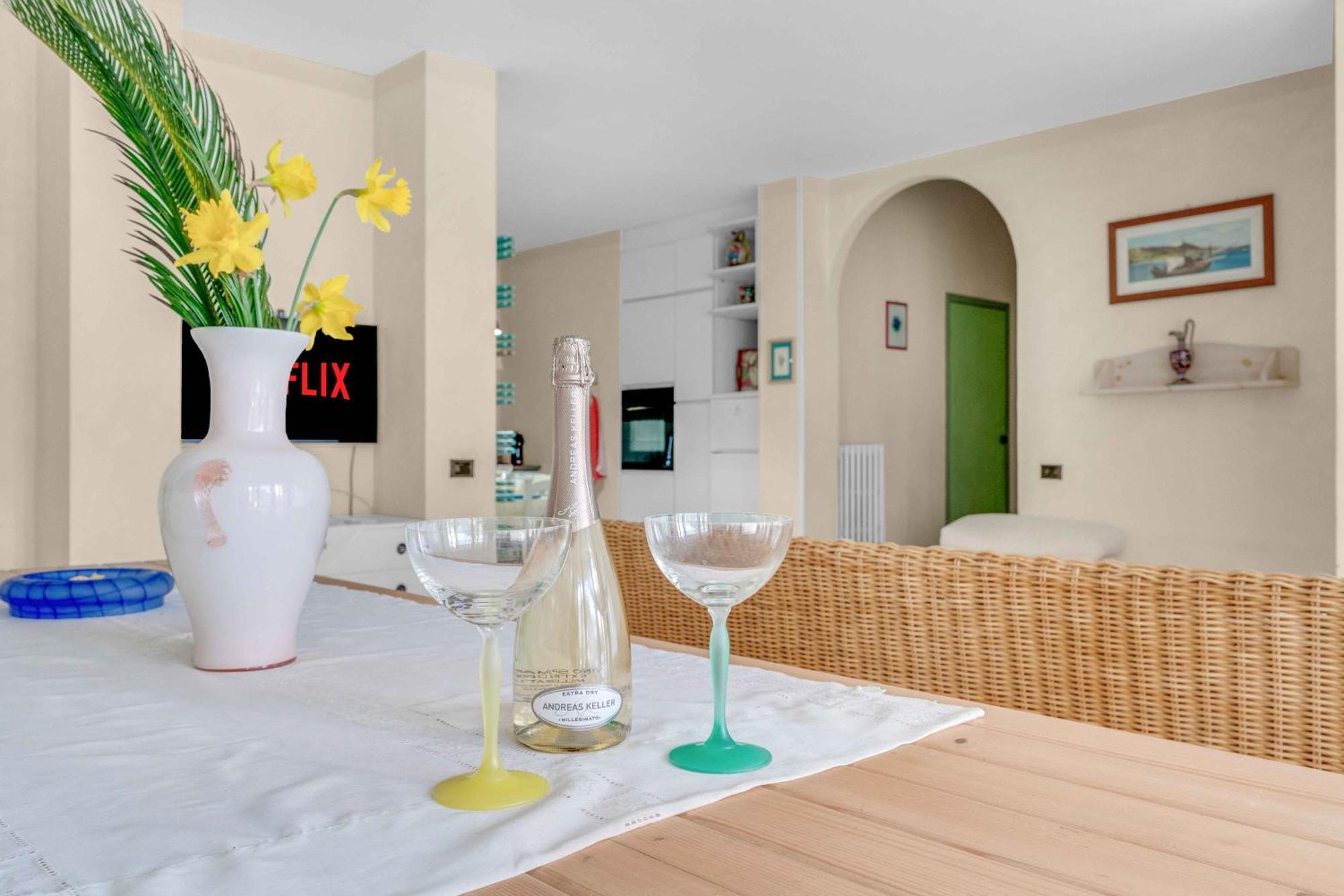 Ampia Dimora A Salo Con Parcheggio E Giardino Apartamento Exterior foto